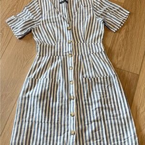 Abercrombie - women’s Small (tall) Striped Button-Down Dress